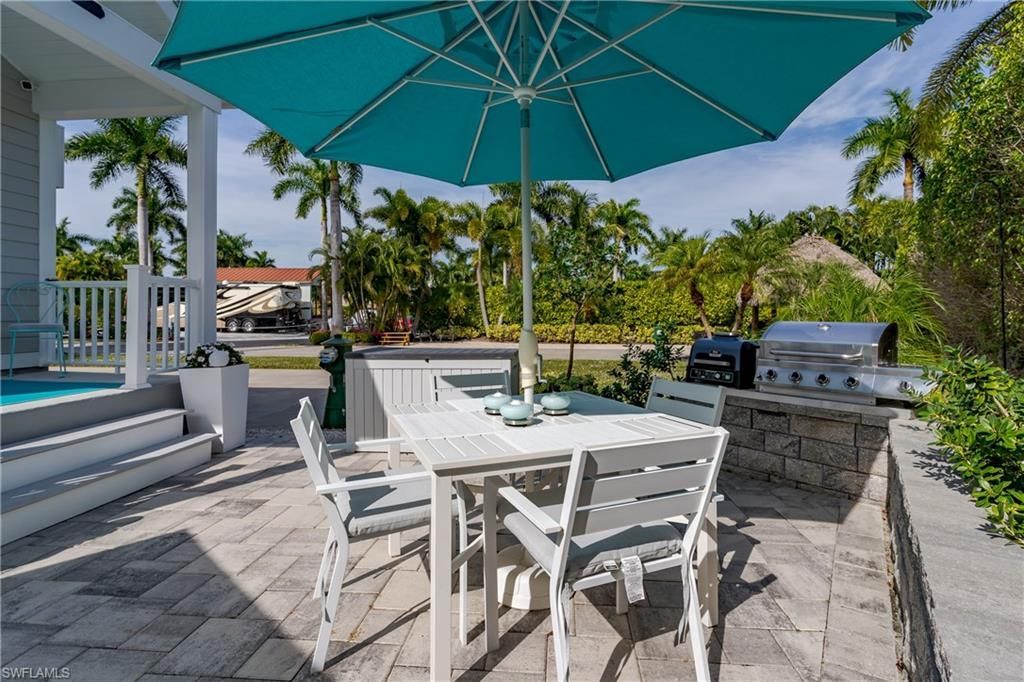 13598 Snapper Ln, Naples, FL 34114 Photo