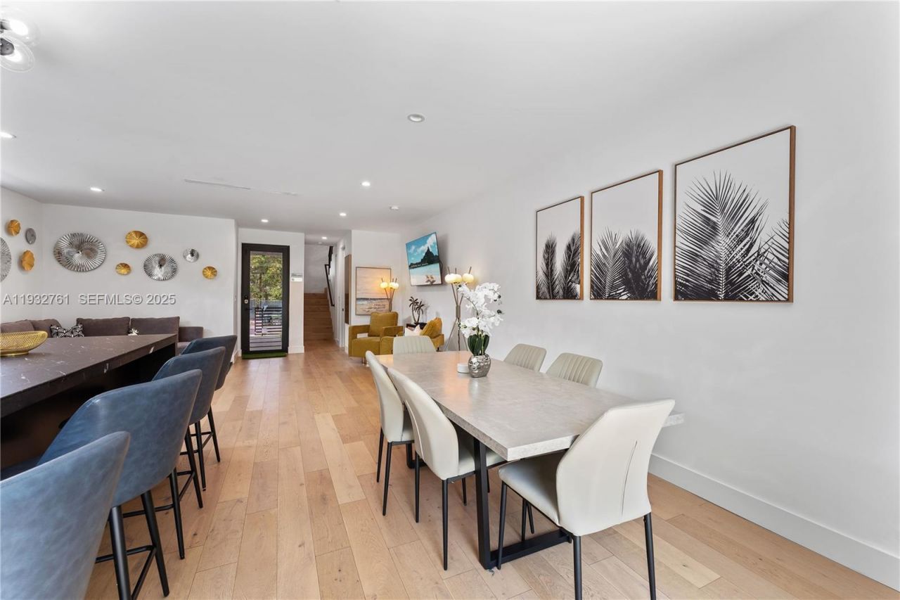 58 NW 52nd St, Miami, FL 33127 Photo