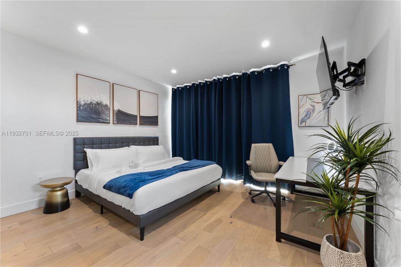 58 NW 52nd St, Miami, FL 33127 Photo