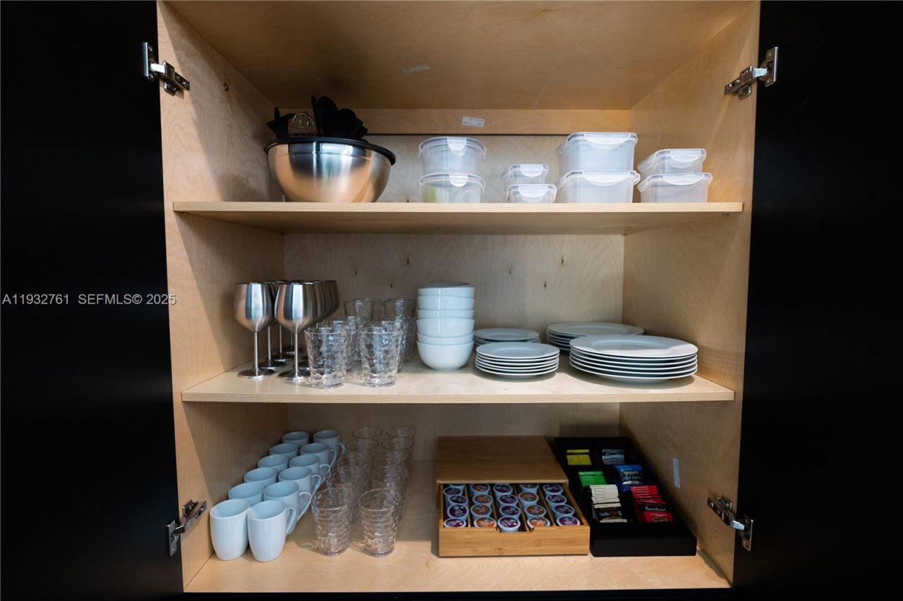 58 NW 52nd St, Miami, FL 33127 Photo