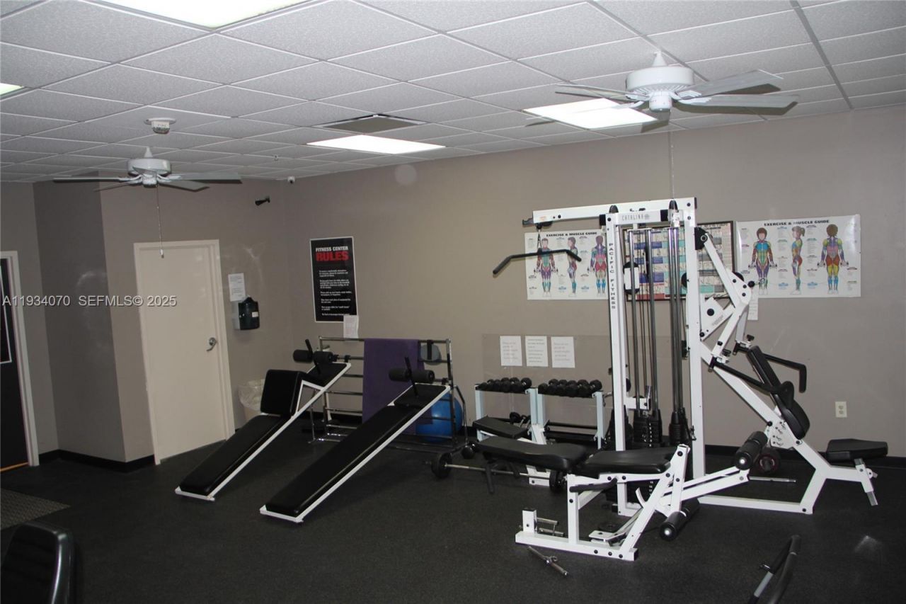 1623 Collins Ave, Unit 218, Miami Beach, FL 33139 Photo