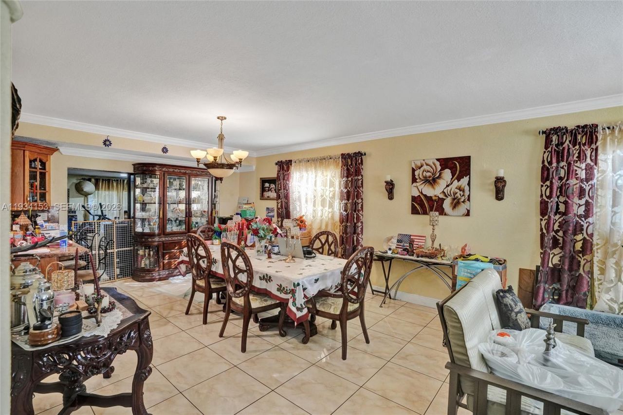 4141 W 4th Ave, Hialeah, FL 33012 Photo