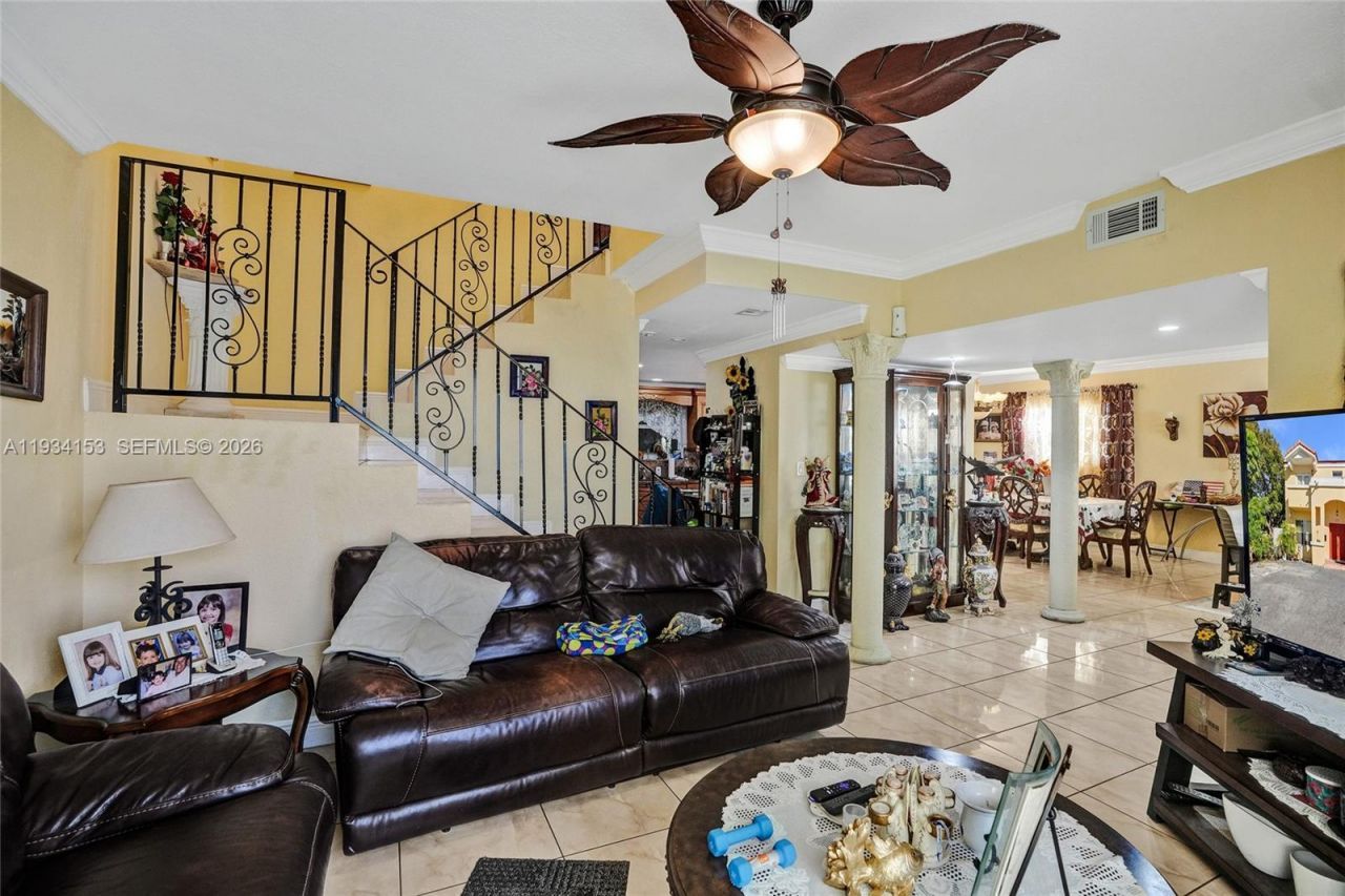 4141 W 4th Ave, Hialeah, FL 33012 Photo