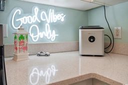 2405 Nixon St. photo 4