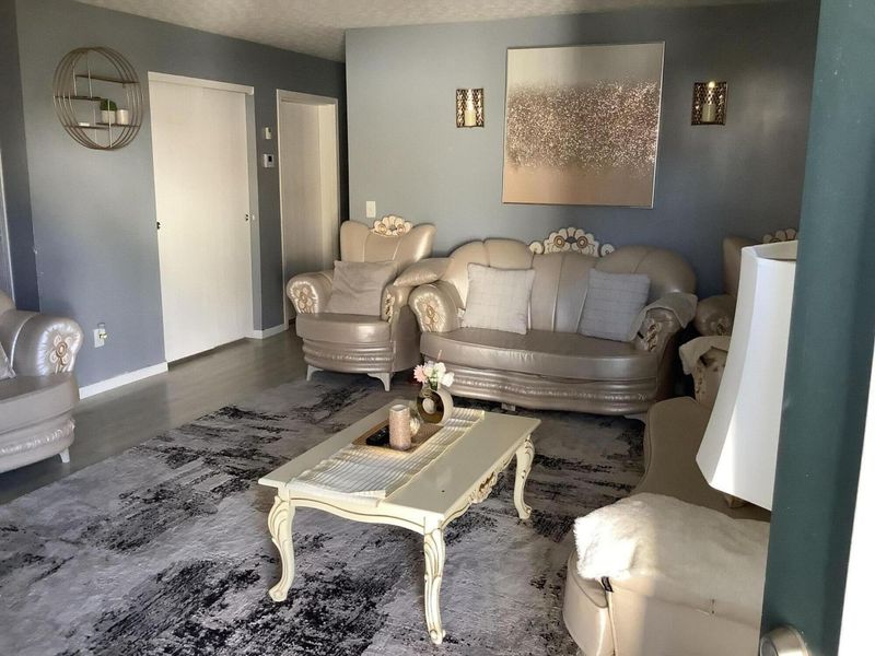 4701 Cadmus Drive, Unit 31E, Columbus, OH 43228 Photo 4