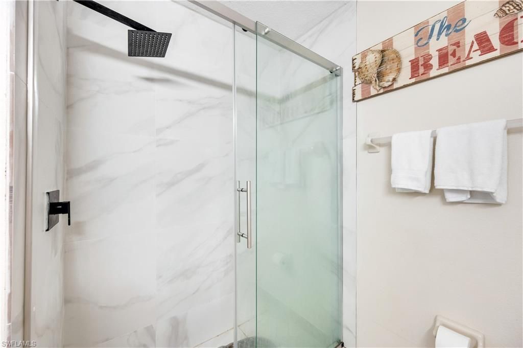 6625 Huntington Lakes Cir, Unit 203, Naples, FL 34119 Photo