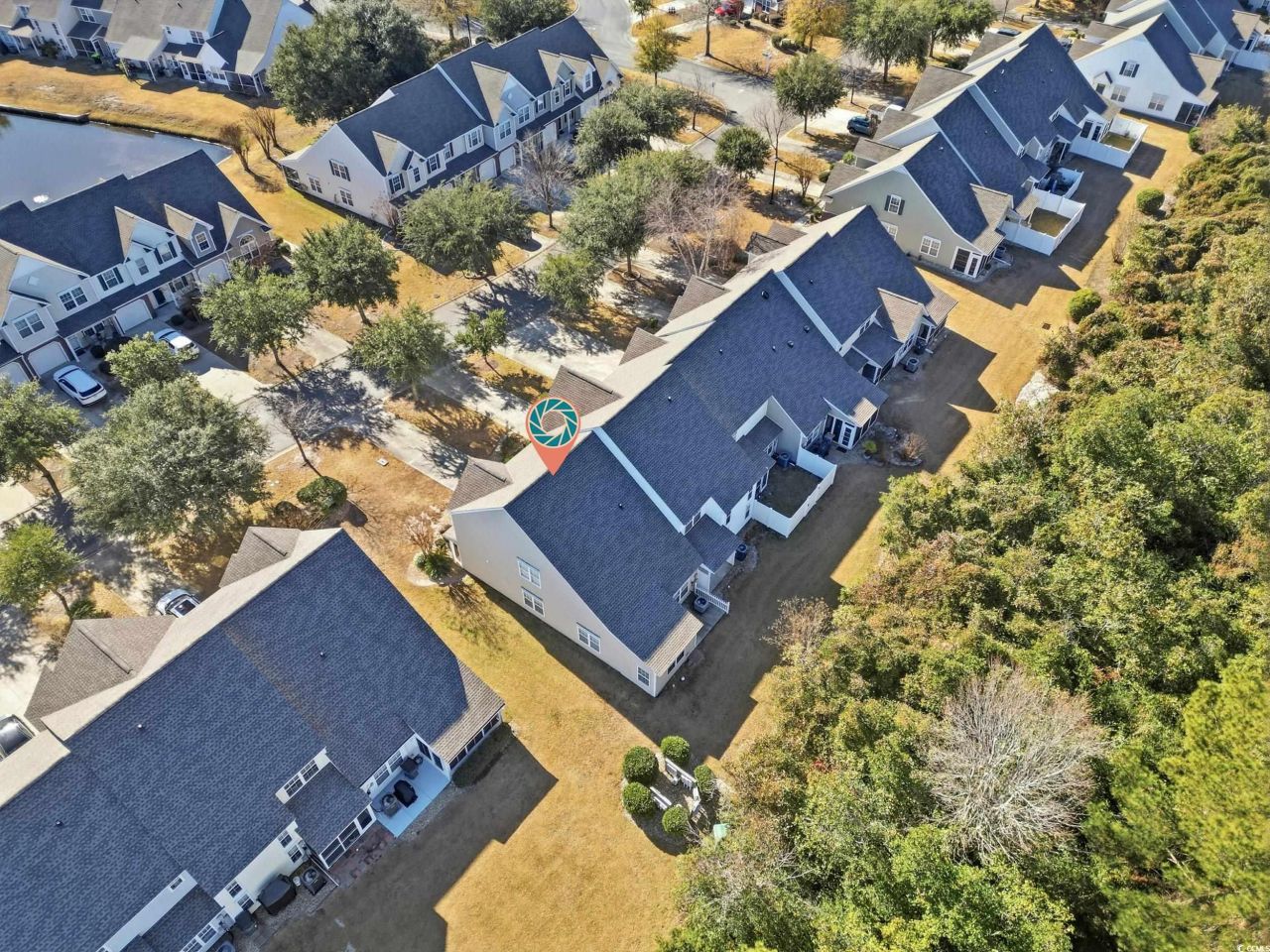 548 Uniola Dr. Photo 33