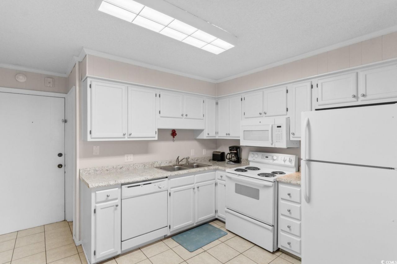 6000 N Ocean Blvd. Photo 4