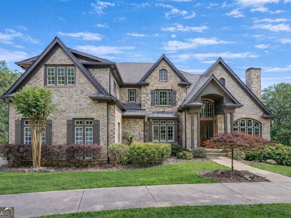 6226 Random Winds Bluff, Gainesville, GA 30506