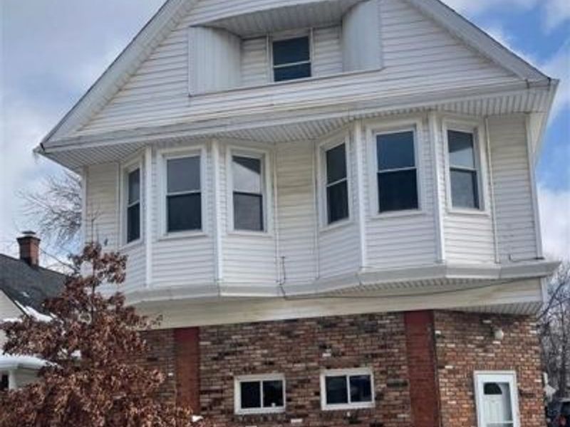 4007 E 54th Street, Unit 2, Newburgh Heights, OH 44105 Photo 1