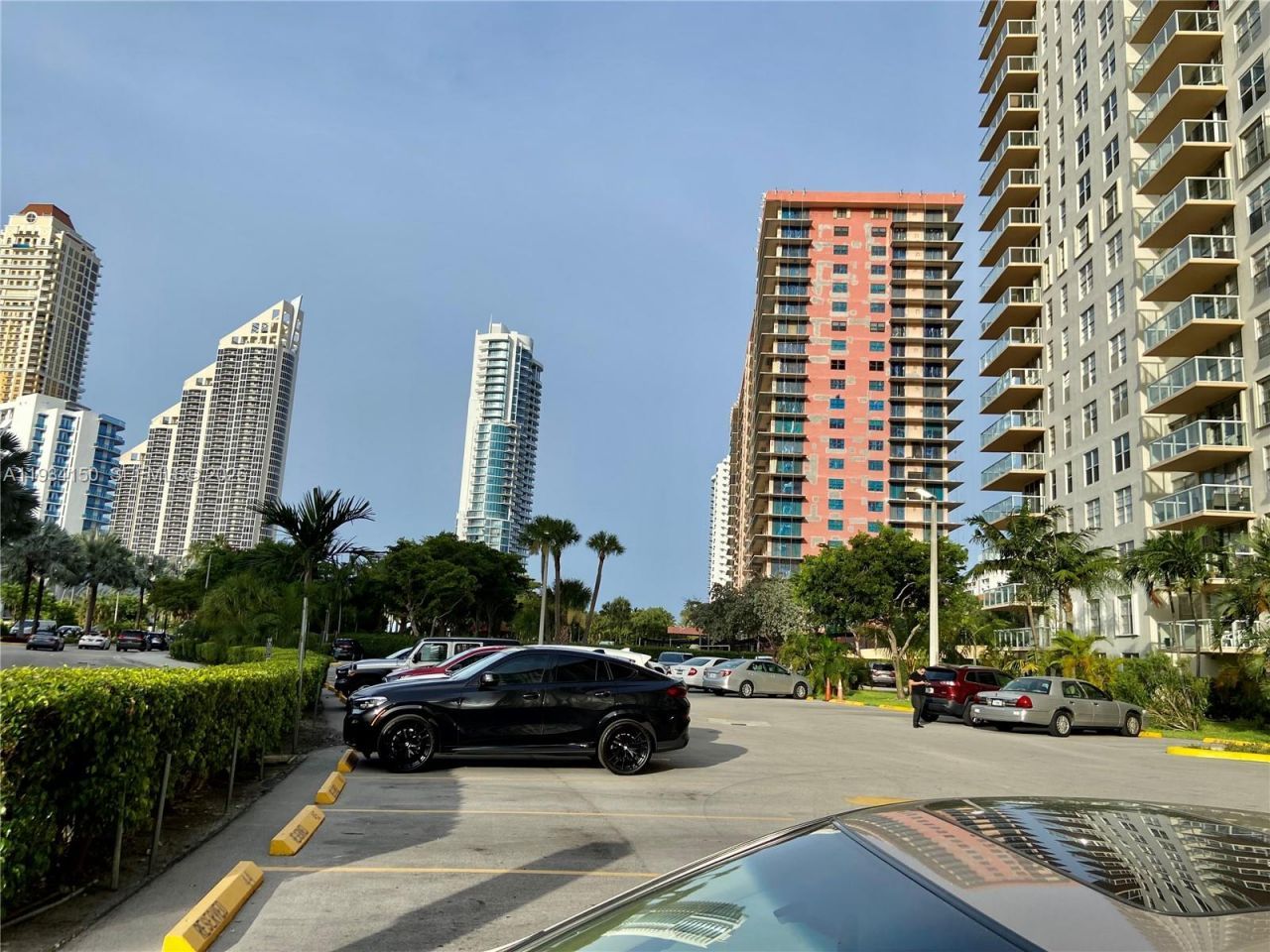 230 174th St, Unit 819, Sunny Isles Beach, FL 33160 Photo