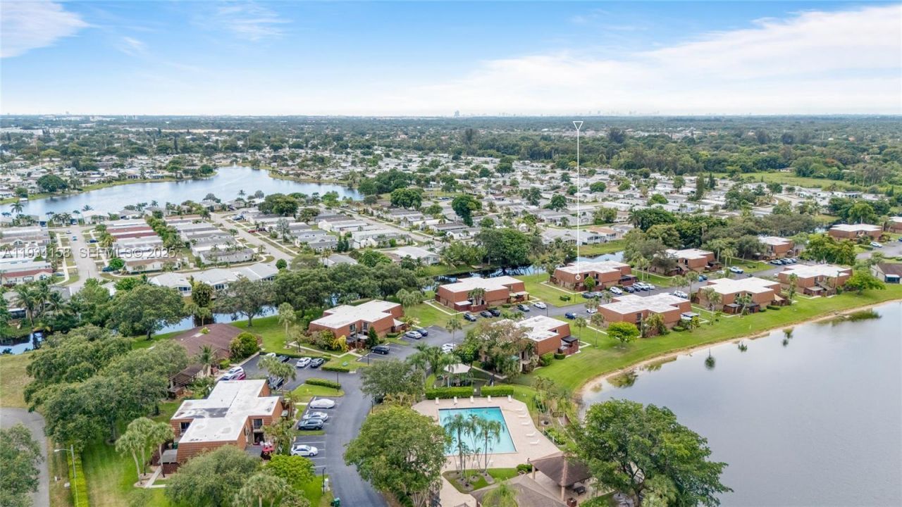 1170 SW 118th Ter, Davie, FL 33325 Photo