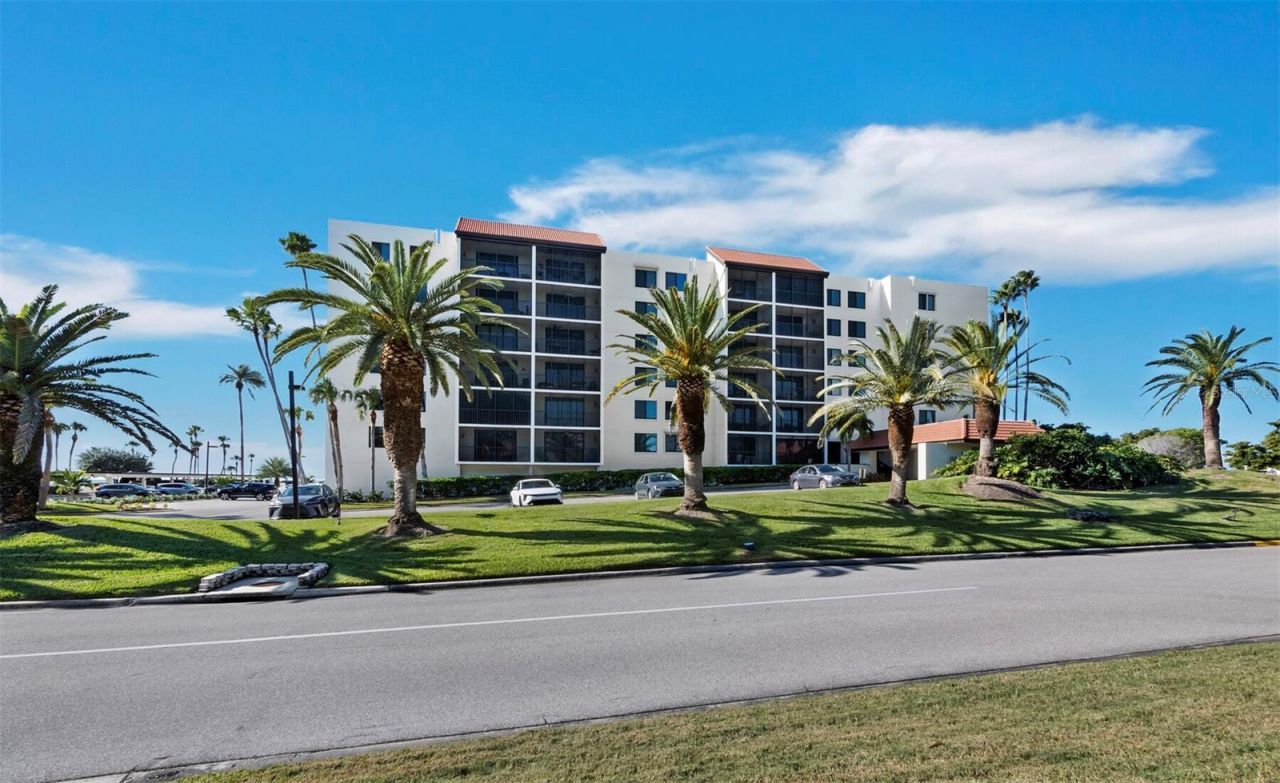 2045 Gulf Of Mexico Drive, Unit M1-502, Longboat Key, FL 34228 Photo