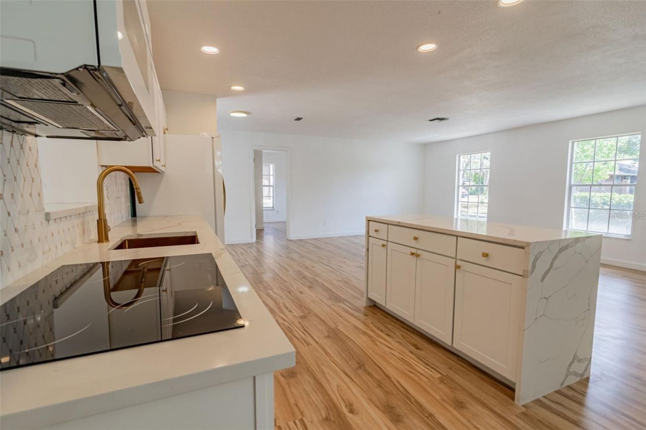 437 Alpine Street, Altamonte Springs, FL 32701 Photo