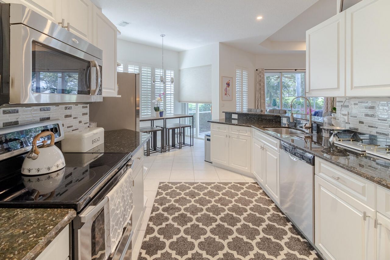 2432 SW Brookwood Lane, Palm City, FL 34990 Photo