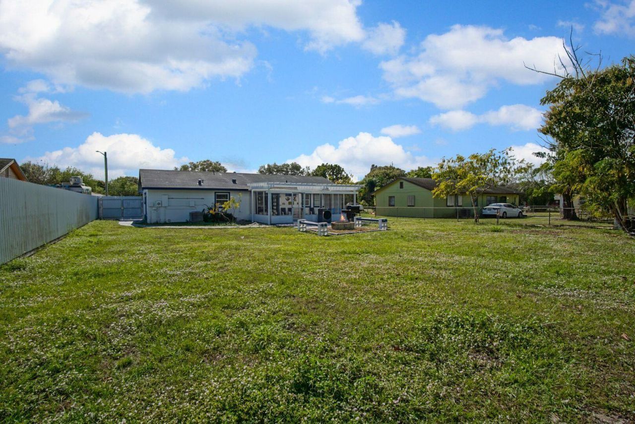 2902 Essex Drive, Fort Pierce, FL 34946 Photo