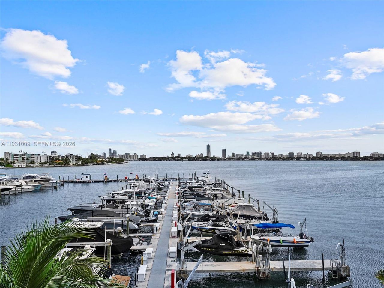 7601 E Treasure Dr, Unit 711, North Bay Village, FL 33141 Photo