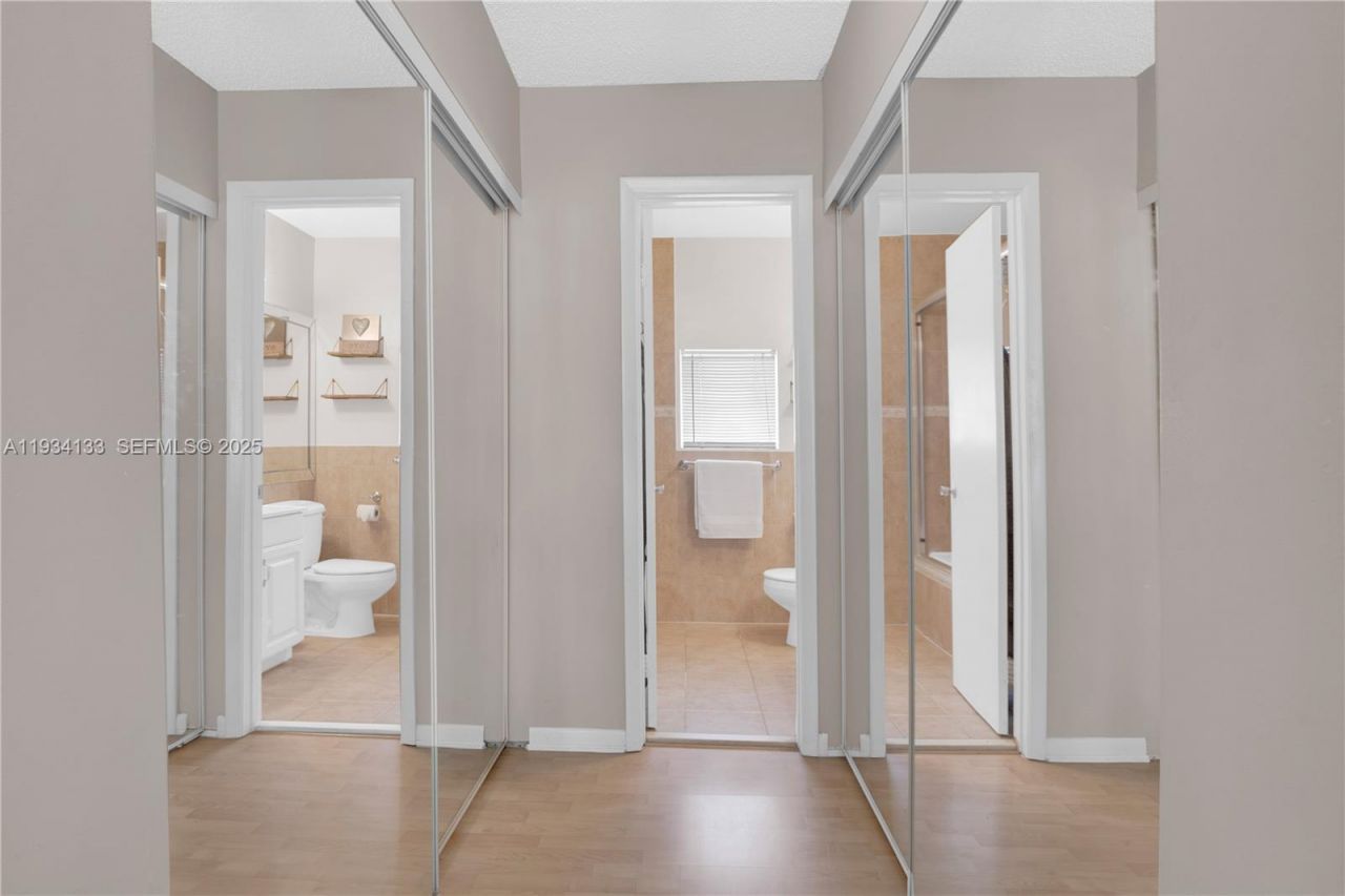 11910 NW 12th St, Pembroke Pines, FL 33026 Photo