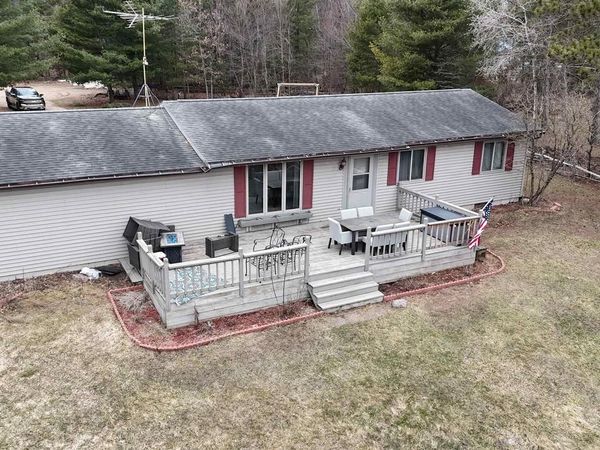 N1240 OTTER PONDS LANE, Keshena, WI 54135
