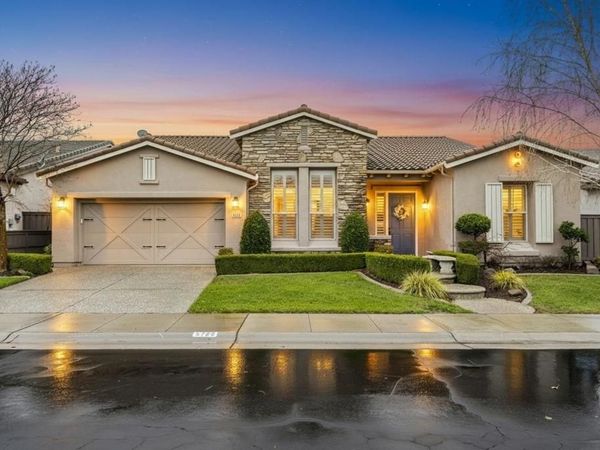 5723 Grassington Lane, Sacramento, CA 95835