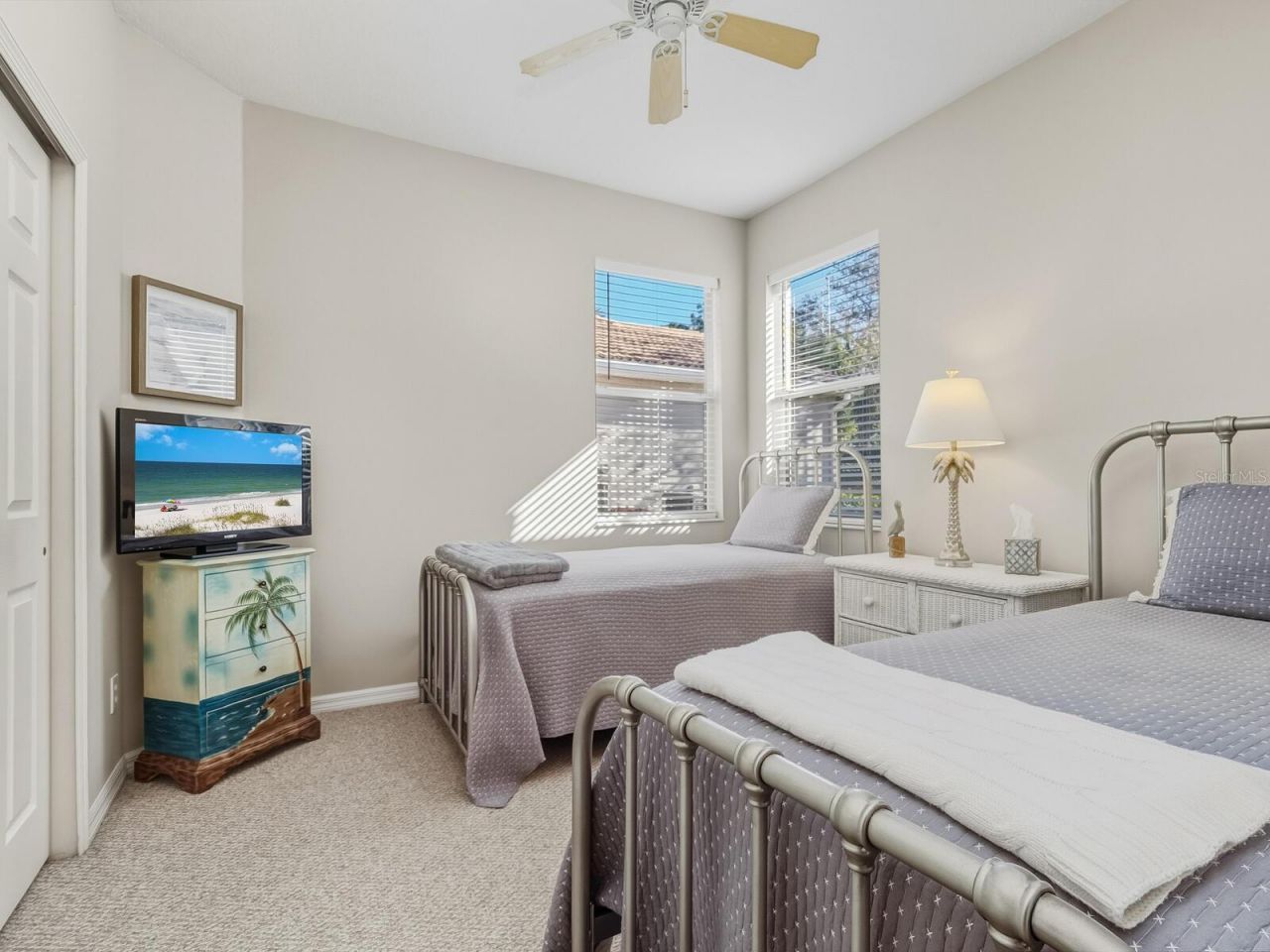 4127 Cascade Falls Drive, Sarasota, FL 34243 Photo