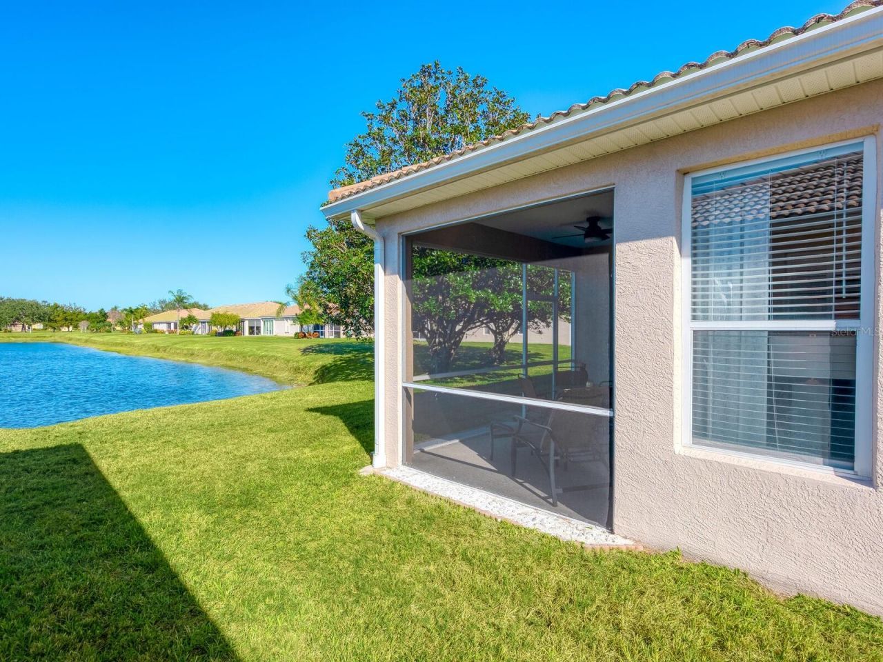 4127 Cascade Falls Drive, Sarasota, FL 34243 Photo