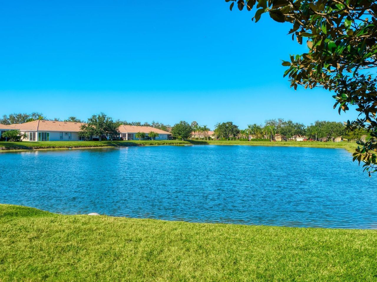 4127 Cascade Falls Drive, Sarasota, FL 34243 Photo