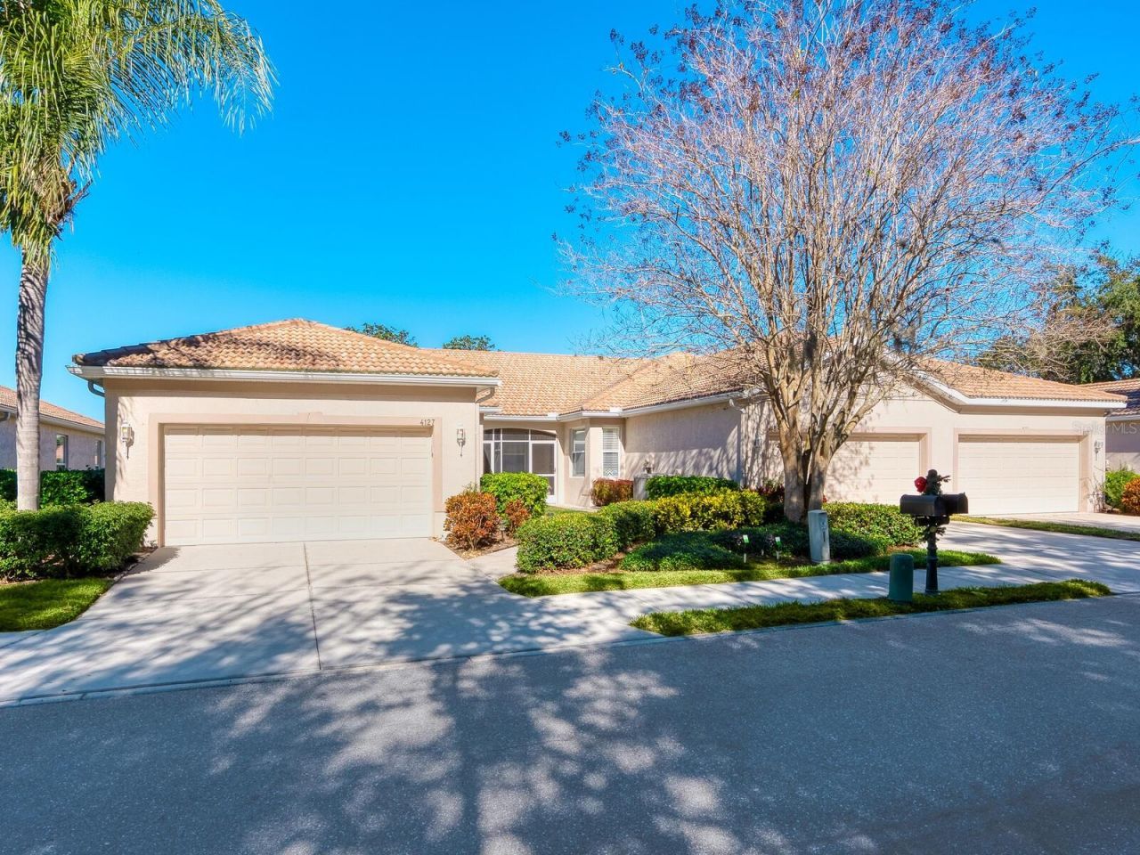 4127 Cascade Falls Drive, Sarasota, FL 34243 Photo