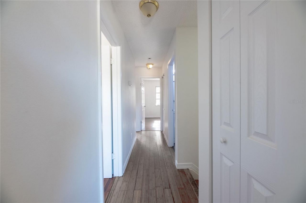 244 Amherst Avenue, Unit 16, Sarasota, FL 34232 Photo