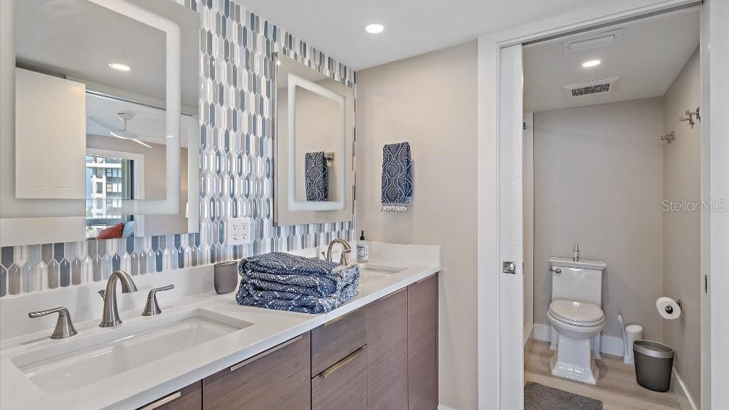 5400 Ocean Boulevard, Unit 8-04, Sarasota, FL 34242 Photo