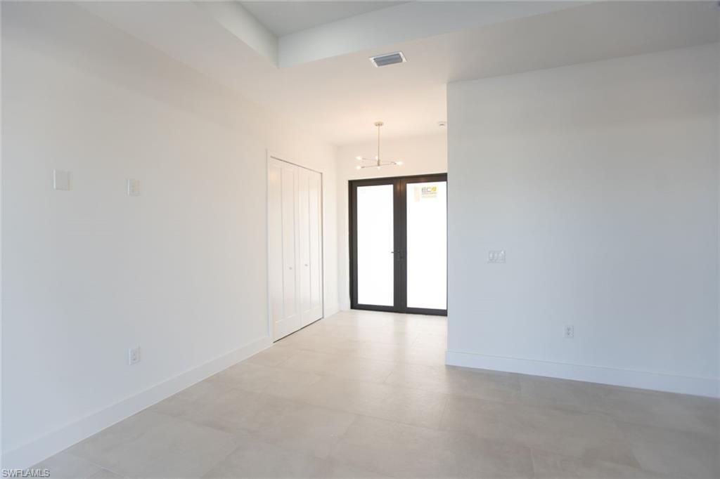 1817 NE 17th St, Cape Coral, FL 33909 Photo