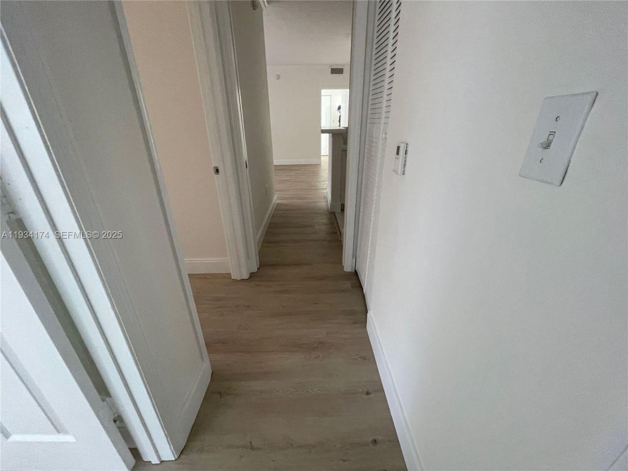 6851 SW 44th St, Unit 301, Miami, FL 33155 Photo