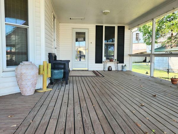 1418 Cherokee Avenue, Seneca, MO 64865