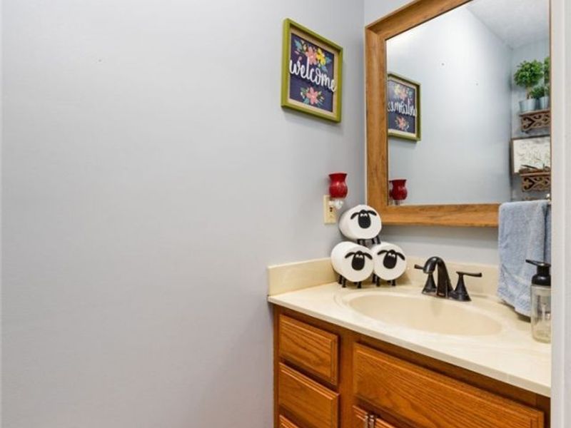 1080 Stratford Street, Barberton, OH 44203 Photo 11