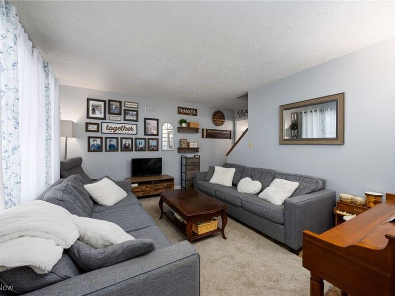 1080 Stratford Street, Barberton, OH 44203 Photo 8