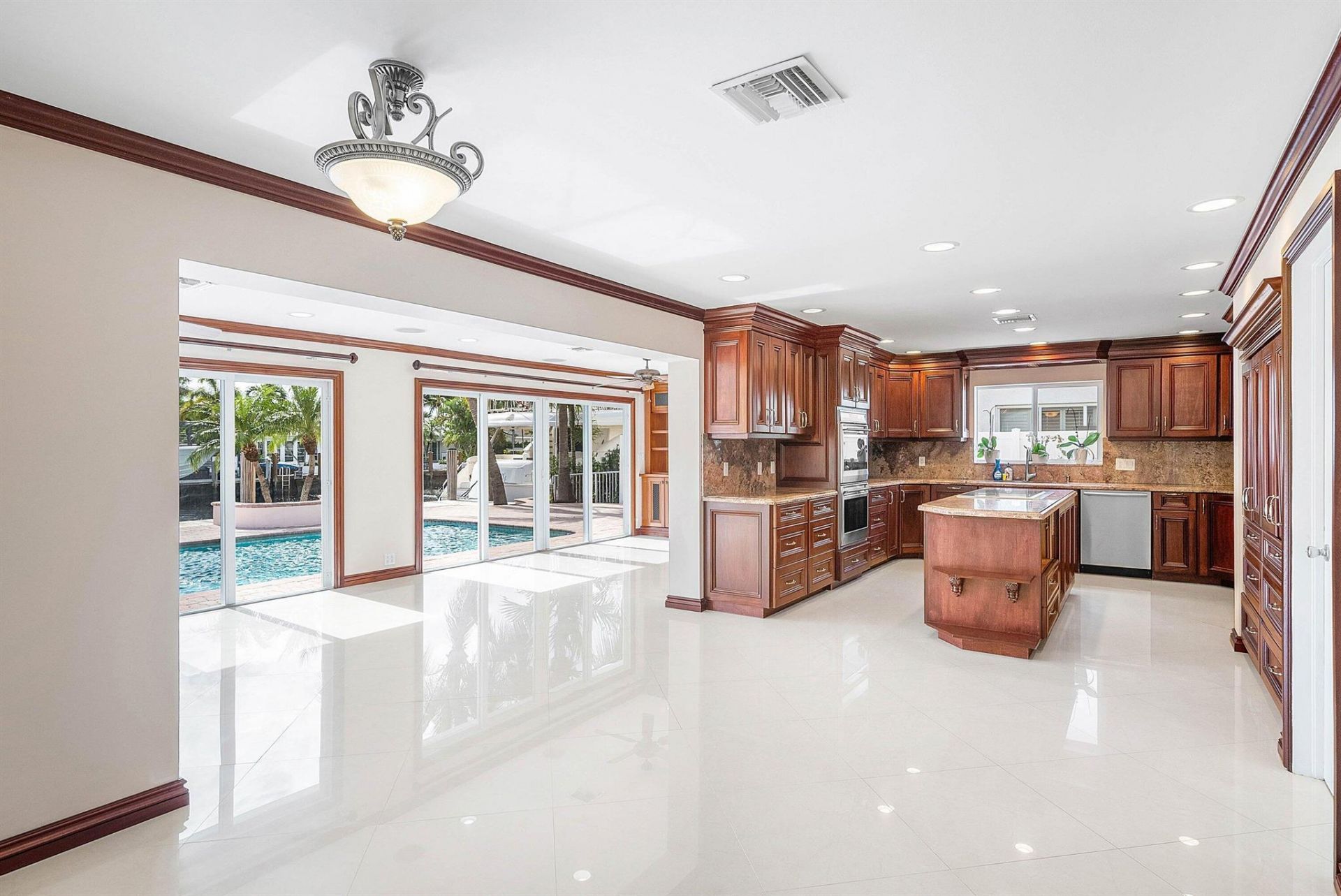 2872 NE 29th Street, Fort Lauderdale, FL 33306 Photo