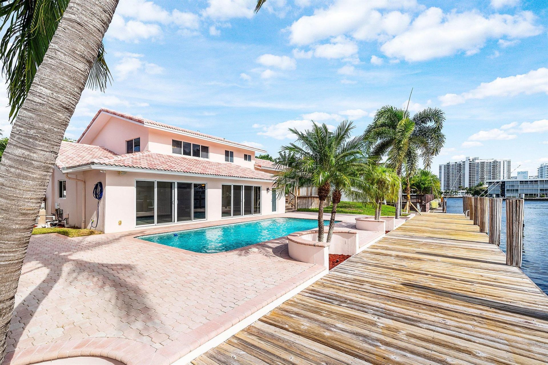 2872 NE 29th Street, Fort Lauderdale, FL 33306 Photo