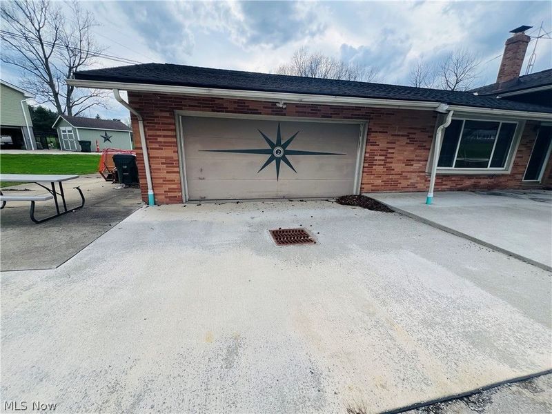 7360 N Meadowpark Drive, Walton Hills, OH 44146 Photo 11