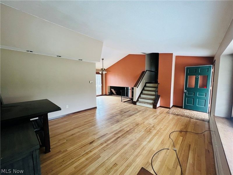 7360 N Meadowpark Drive, Walton Hills, OH 44146 Photo 14