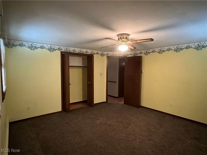 7360 N Meadowpark Drive, Bedford, OH 44146 Photo 16