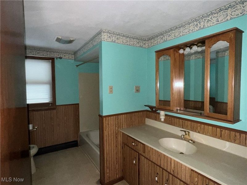 7360 N Meadowpark Drive, Bedford, OH 44146 Photo 20