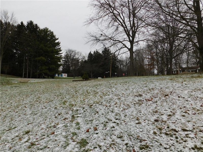 7360 N Meadowpark Drive, Bedford, OH 44146 Photo 30