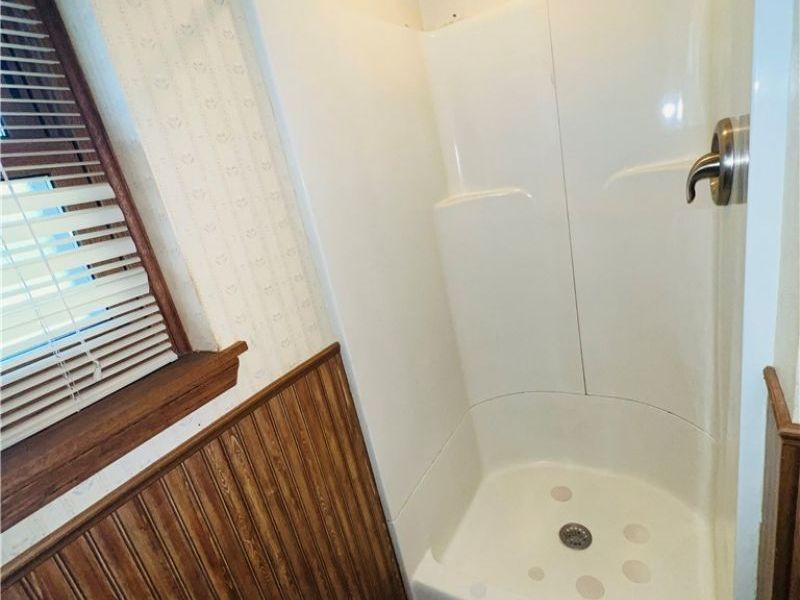 7360 N Meadowpark Drive, Walton Hills, OH 44146 Photo 37