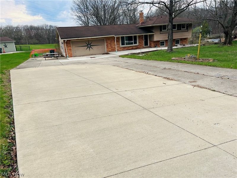 7360 N Meadowpark Drive, Walton Hills, OH 44146 Photo 43