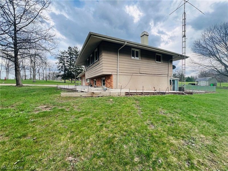 7360 N Meadowpark Drive, Walton Hills, OH 44146 Photo 7