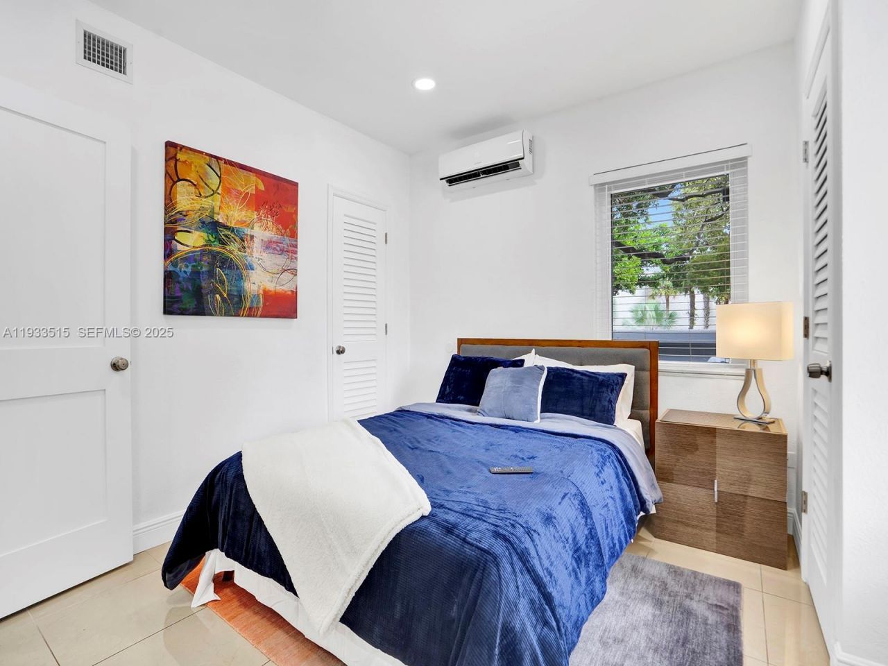 2055 NE 140th St, North Miami Beach, FL 33181 Photo