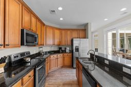 573 Olde Mill Dr. photo 4