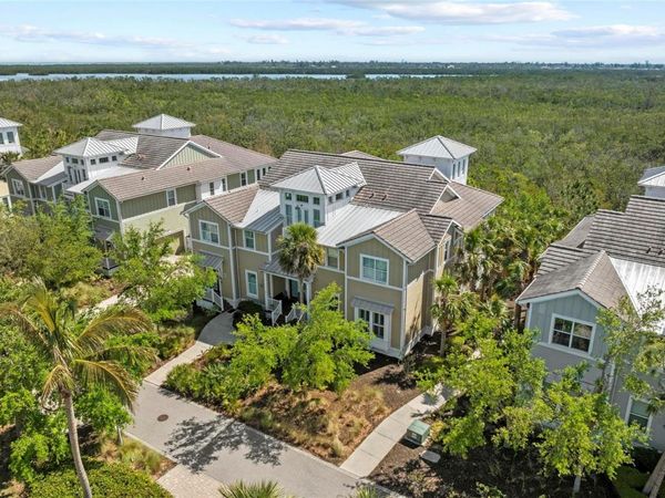 275 SAPPHIRE LAKE DRIVE, Unit 101, BRADENTON, FL 34209