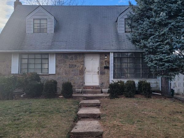 73 Schumacher Drive, New Hyde Park, NY 11040