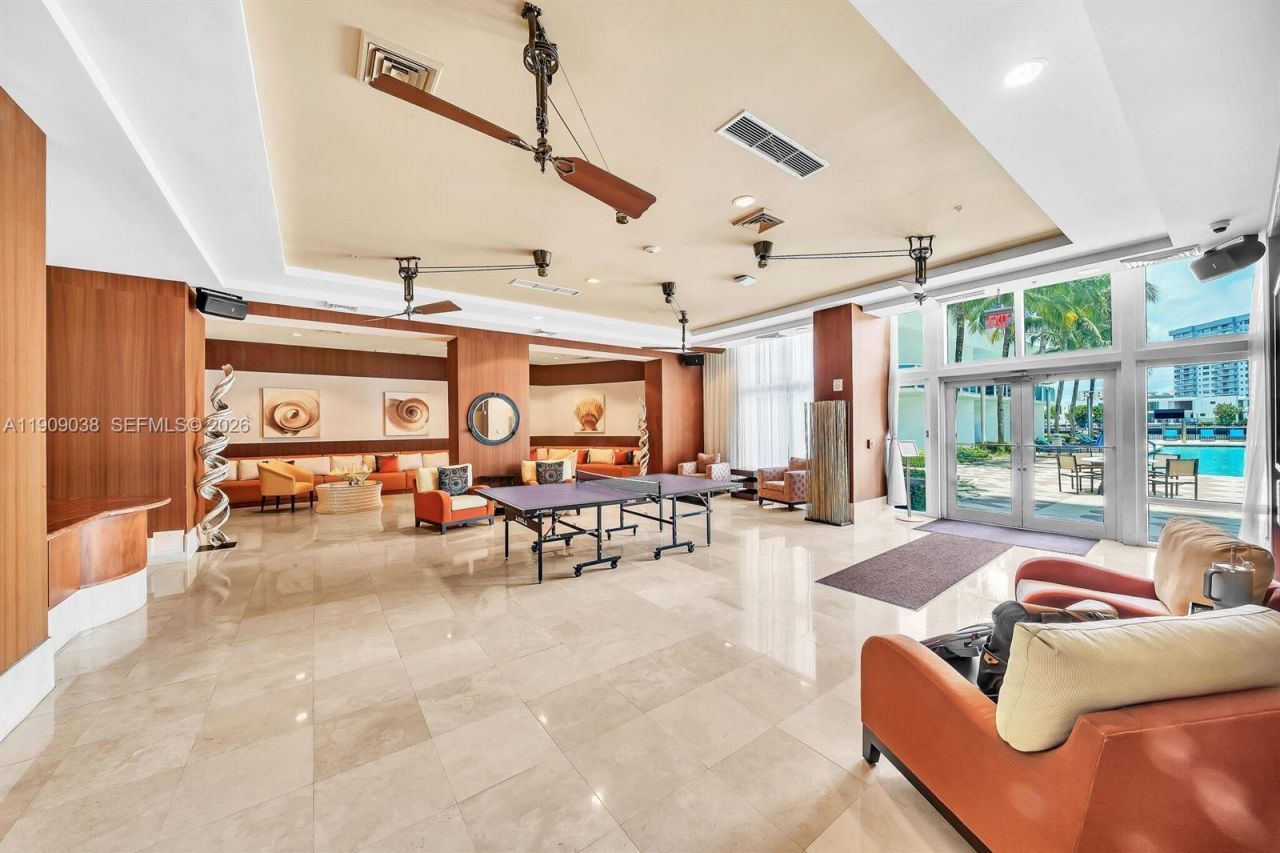 1945 S Ocean Dr, Unit 1110, Hallandale Beach, FL 33009 Photo